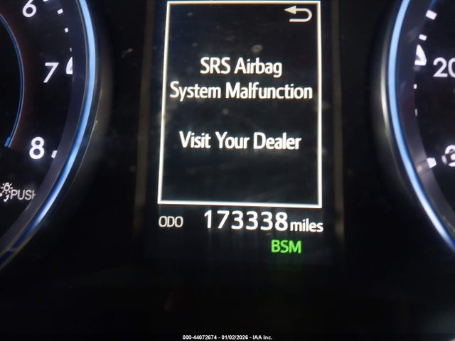 Продаж на аукціоні авто 2017 Toyota Highlander Xle, vin: 5TDKZRFH5HS518761, номер лоту: 44072674
