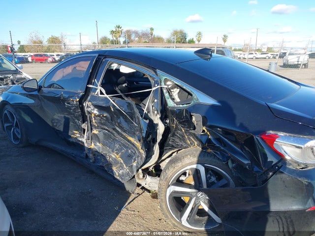 1HGCV1F39NA081718 Honda Accord Sport