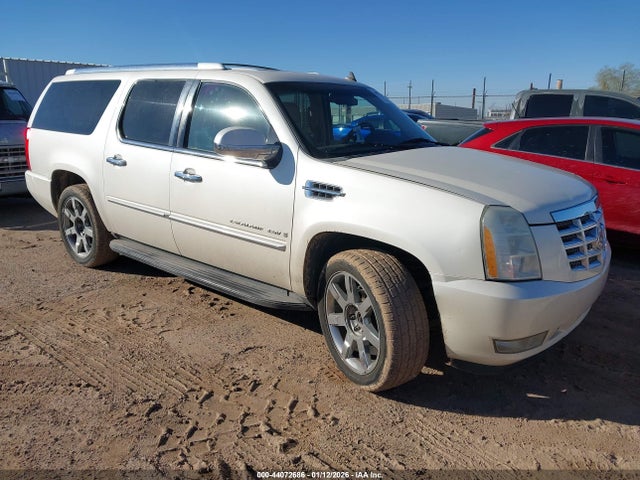 2008 CADILLAC ESCALADE ESV 1GYFK66808R219269 Photo 0
