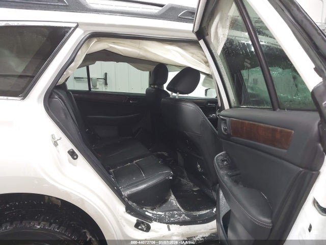 Subaru Outback 2.5i Limited 2015 4S4BSBJC1F3230835 Image 8