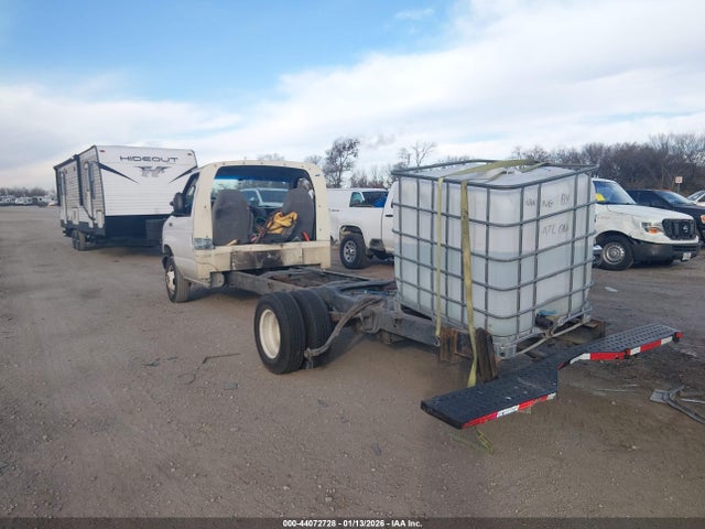 2003 FORD E-350 CUTAWAY 1FDWE35LX3HB03296 Photo 2