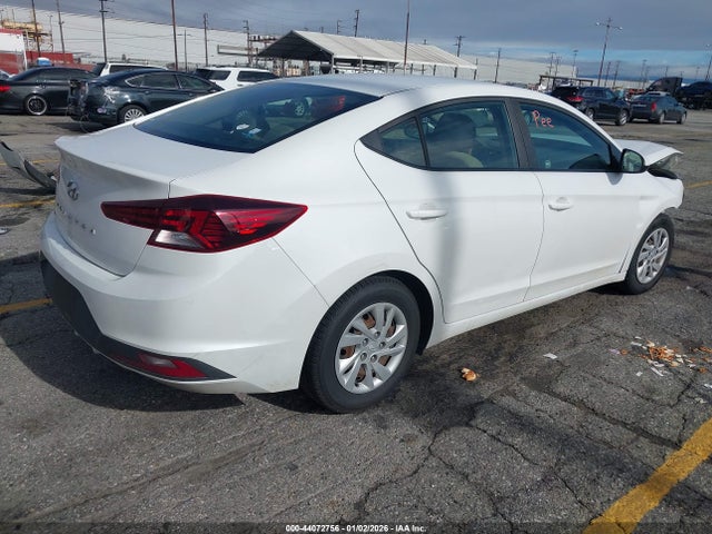 Hyundai ELANTRA SE 2019 5NPD74LF3KH492890 Image 4