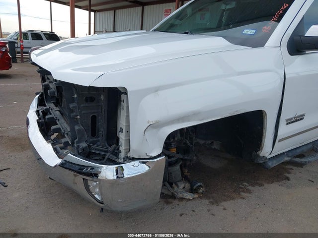 3GCUKREC9GG126477 Chevrolet Silverado 1500 1lt