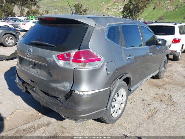 44072793 :رقم المزاد ، KNMAT2MT9FP566038 vin ، 2015 Nissan Rogue S مزاد بيع