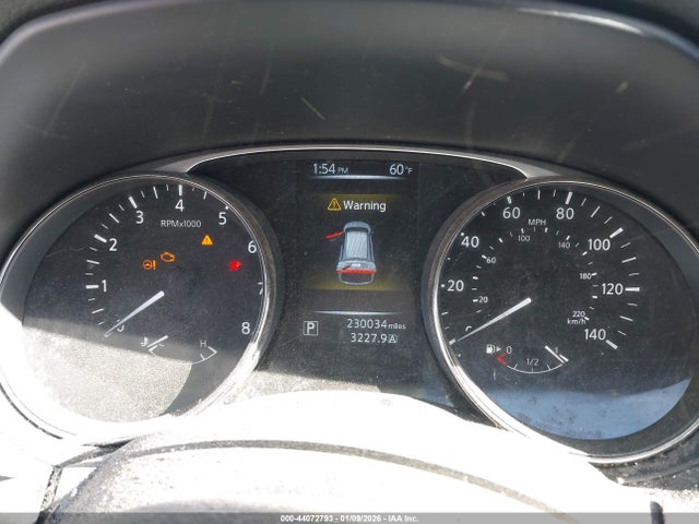 44072793 :رقم المزاد ، KNMAT2MT9FP566038 vin ، 2015 Nissan Rogue S مزاد بيع
