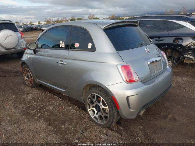 2018 FIAT 500 3C3CFFKH0JT504719 Photo 2