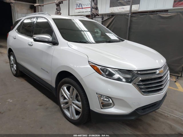Chevrolet Equinox Premier 2019 2GNAXYEX8K6218094 главное изображение