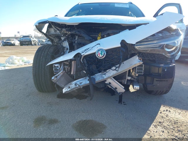 2020 ALFA ROMEO STELVIO ZASPAJAN3L7C76297 Photo 5