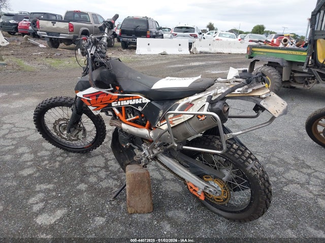 KTM 690 Enduro R 2014 VBKLET409EM767418 Image 3