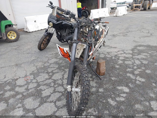 KTM 690 Enduro R 2014 VBKLET409EM767418 Image 5