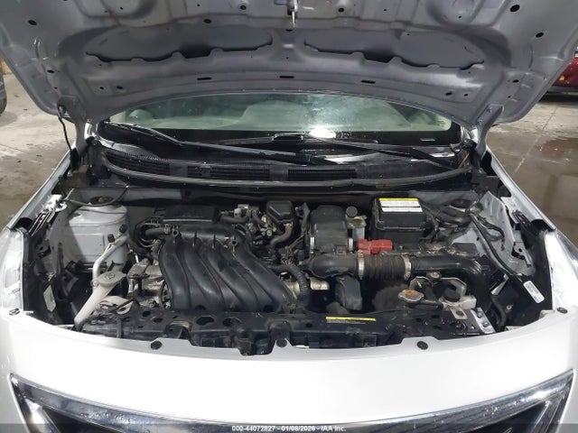 Nissan Versa 1.6 S 2019 3N1CN7AP2KL823329 Image 10
