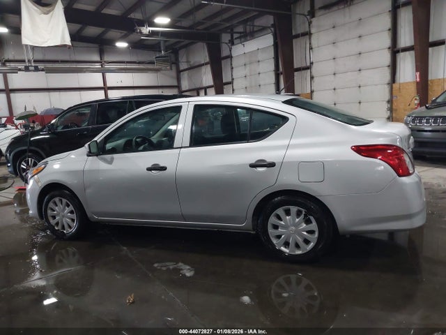 Nissan Versa 1.6 S 2019 3N1CN7AP2KL823329 Image 14