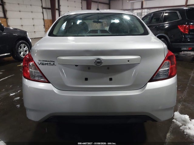 Nissan Versa 1.6 S 2019 3N1CN7AP2KL823329 Image 16