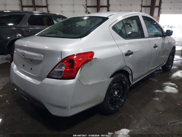 Nissan Versa 1.6 S 2019 3N1CN7AP2KL823329 Image 4