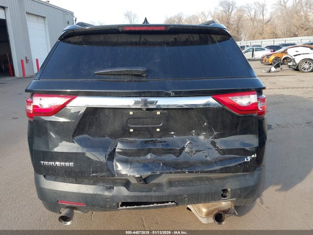 1GNERGKW3MJ127113 Chevrolet Traverse Fwd Lt Cloth
