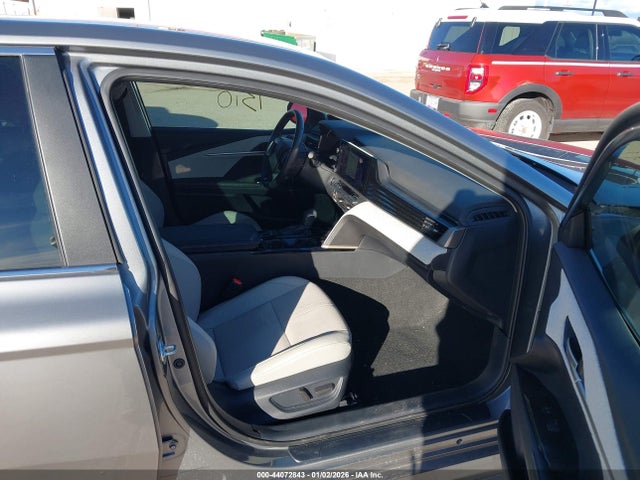 Toyota CAMRY XLE 2025 4T1DAACK5SU563036 Image 5