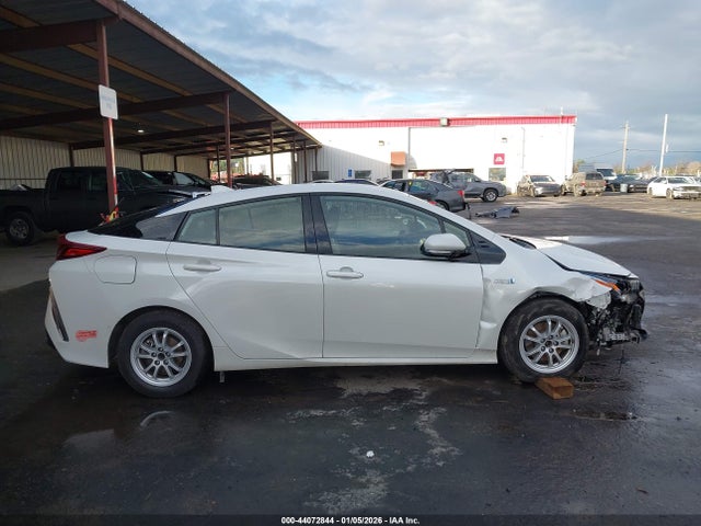 JTDKARFP3L3128881 Toyota Prius Prime Limited