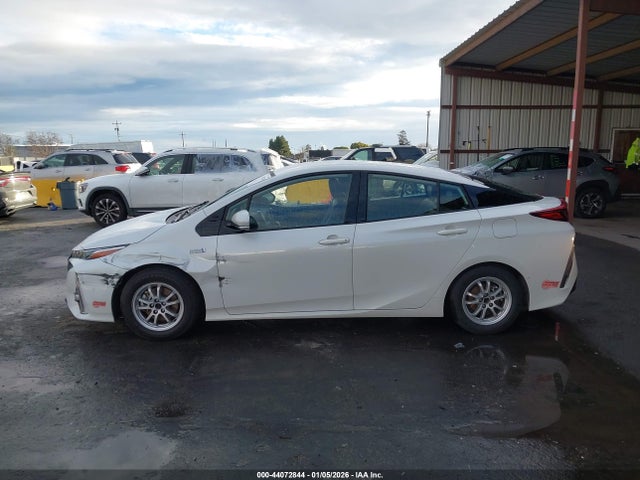 JTDKARFP3L3128881 Toyota Prius Prime Limited