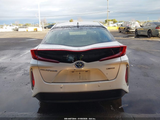JTDKARFP3L3128881 Toyota Prius Prime Limited