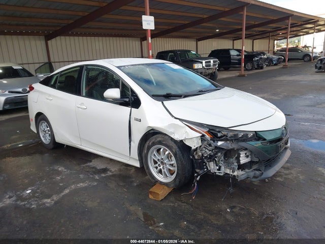 JTDKARFP3L3128881 Toyota Prius Prime Limited