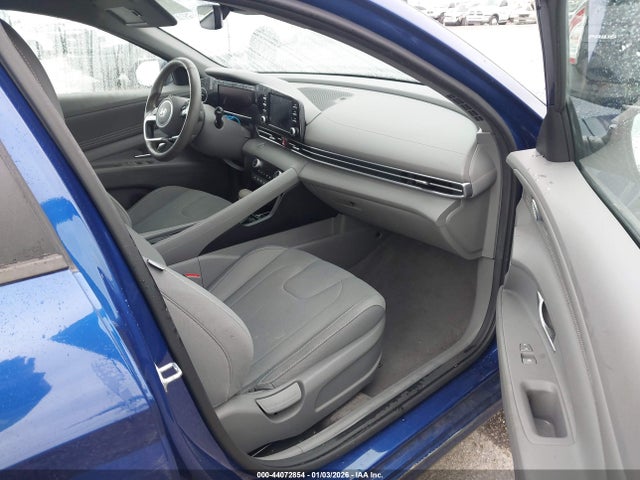 5NPLS4AG0MH035964 Hyundai ELANTRA SEL