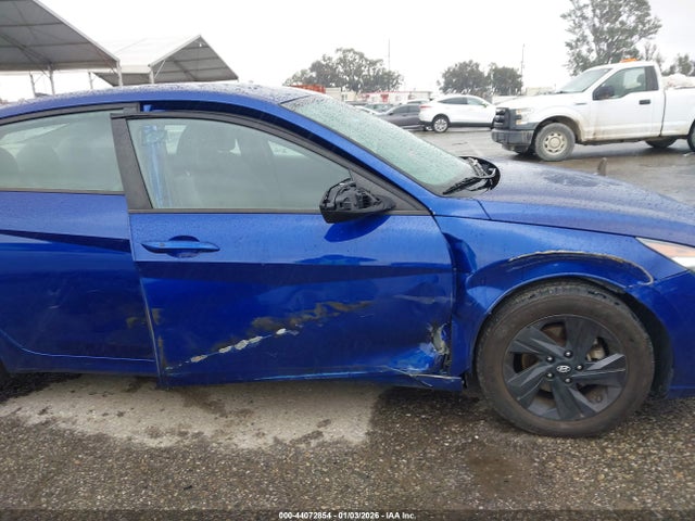 5NPLS4AG0MH035964 Hyundai ELANTRA SEL