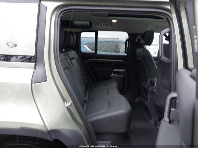 SALEJ7EX4R2349870 Land Rover Defender 110 P300