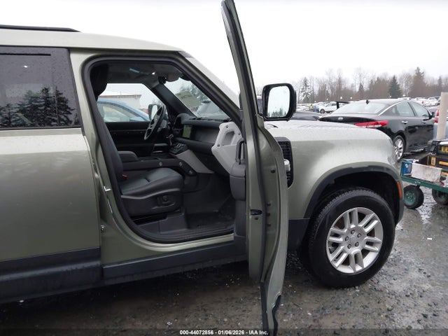 SALEJ7EX4R2349870 Land Rover Defender 110 P300