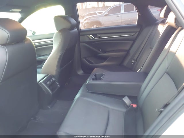 1HGCV1F36NA103433 Honda Accord Sport