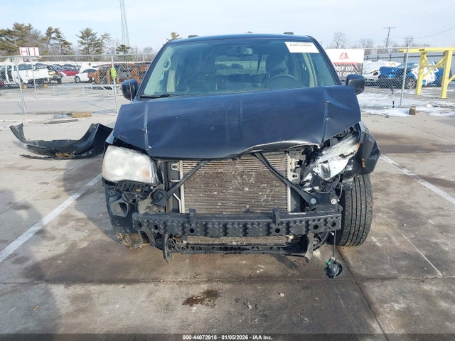 2C4RC1BG0ER234201 Chrysler Town &amp; Country Touring