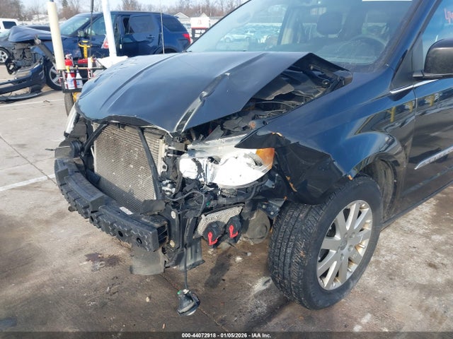 2C4RC1BG0ER234201 Chrysler Town &amp; Country Touring