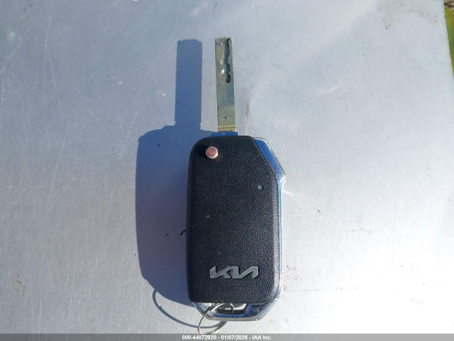 Продаж на аукціоні авто 2023 Kia Niro Lx, vin: KNDCP3LE7P5089905, номер лоту: 44072920