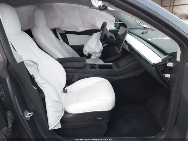 2022 TESLA MODEL Y 7SAYGDEF6NF513560 Photo 4