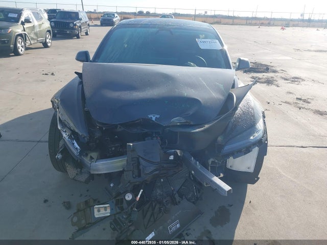 5YJ3E1ET8SF084564 Tesla Model 3 Performance All-wheel Drive