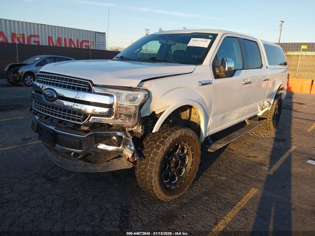 Ford F-150 Lariat 2018 1FTFW1E59JFB86266 Image 2