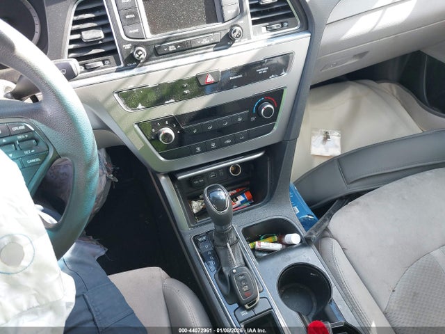 2015 HYUNDAI SONATA 5NPE24AF7FH166165 Photo 10