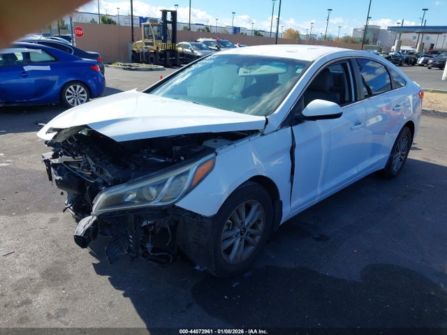 2015 HYUNDAI SONATA 5NPE24AF7FH166165 Photo 1