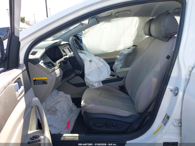 2015 HYUNDAI SONATA 5NPE24AF7FH166165 Photo 4