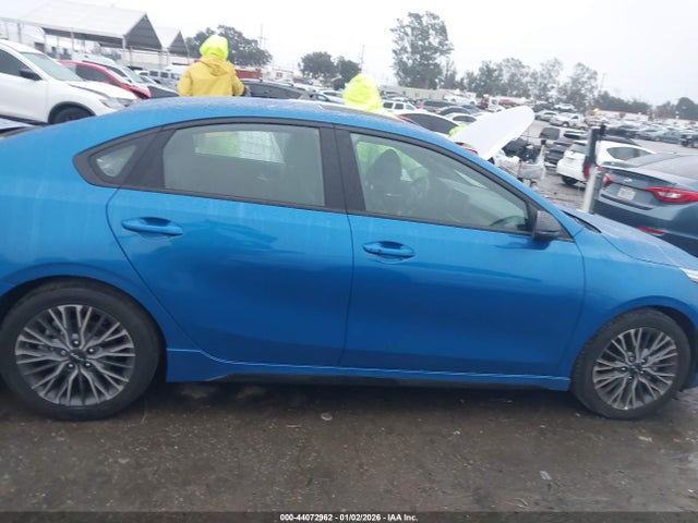 3KPF54AD1RE737040 KIA Forte Gt-line