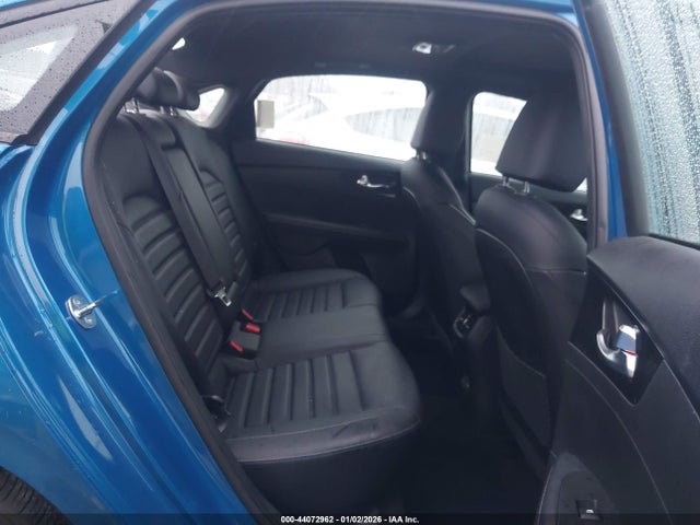 3KPF54AD1RE737040 KIA Forte Gt-line