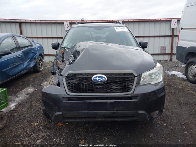 JF2SJAWC4FH581818 Subaru Forester 2.5i Touring
