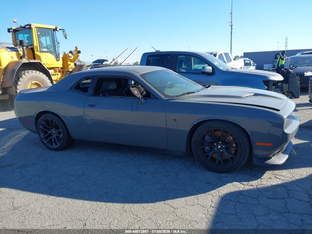 Dodge Challenger R/t Scat Pack 2017 2C3CDZFJXHH617021 Image 12
