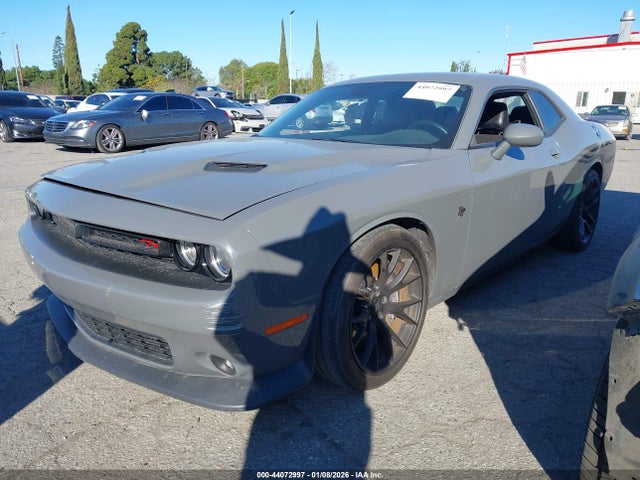 Dodge Challenger R/t Scat Pack 2017 2C3CDZFJXHH617021 Image 2