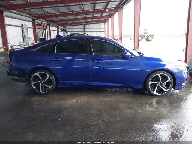 1HGCV1F31JA223831 Honda Accord Sport