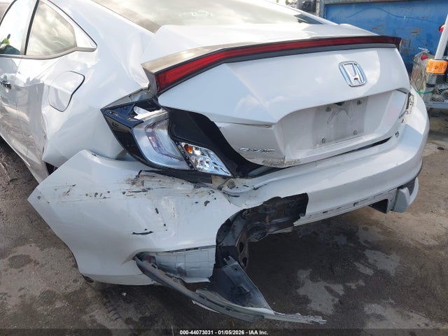 2019 HONDA CIVIC 2HGFC3B91KH354916 Photo 5