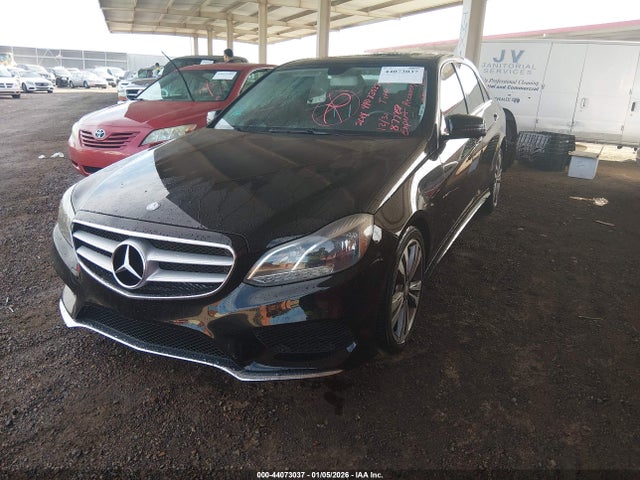 Mercedes-Benz E 350 2014 WDDHF5KB3EA877859 Image 2