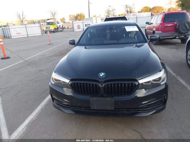 WBAJA9C01LCE53807 BMW 530e Iperformance