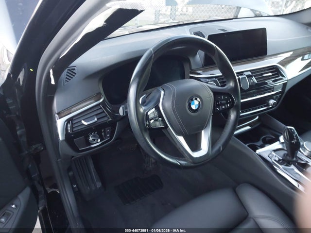 WBAJA9C01LCE53807 BMW 530e Iperformance