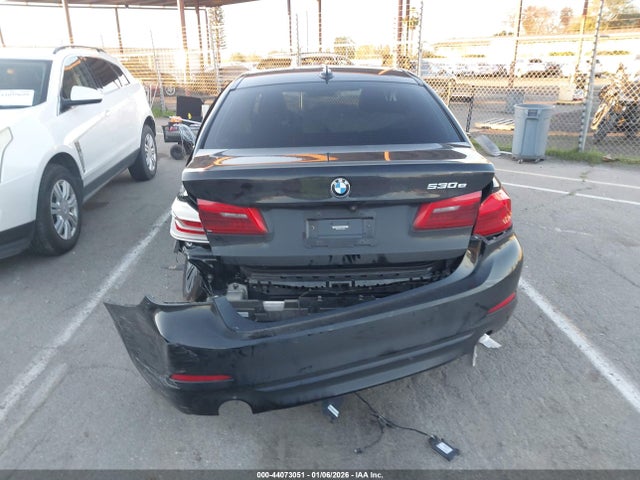WBAJA9C01LCE53807 BMW 530e Iperformance