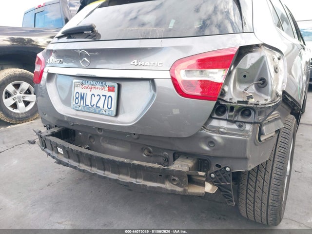 WDCTG4GB7KJ617586 Mercedes-Benz Gla 250 4matic